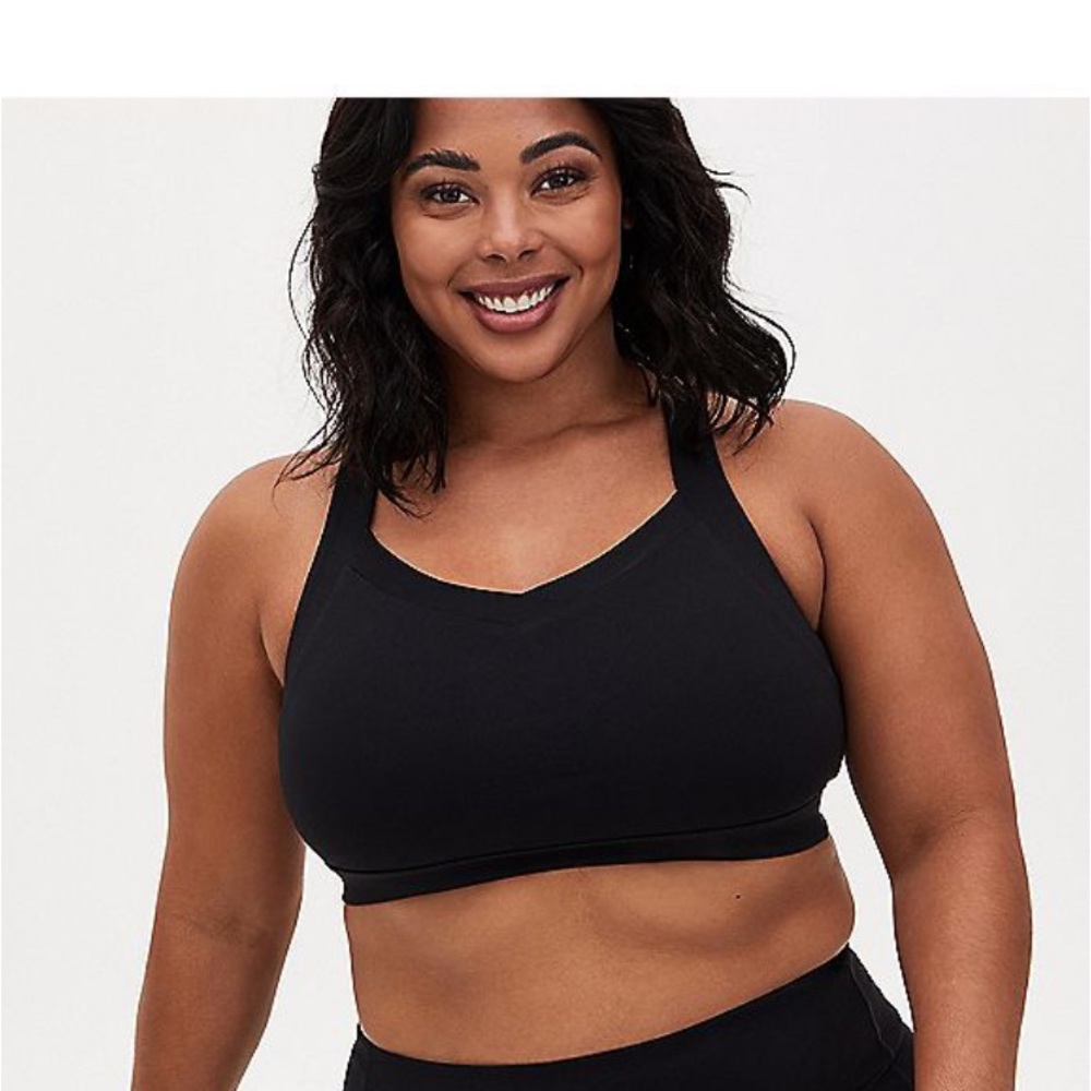 Torrid active Black racer back wicking medium support sports bra size 2